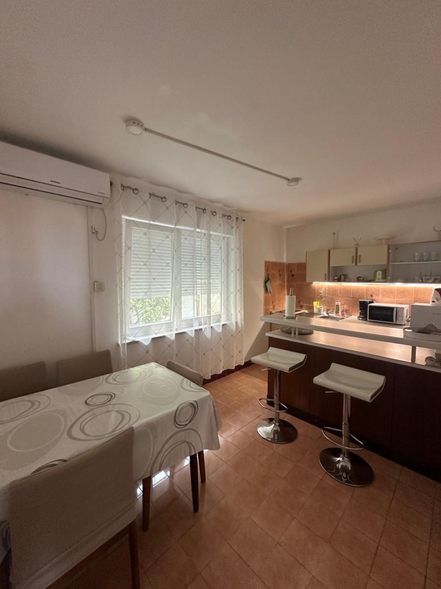 Apartmani Ira Цриквениця Екстер'єр фото